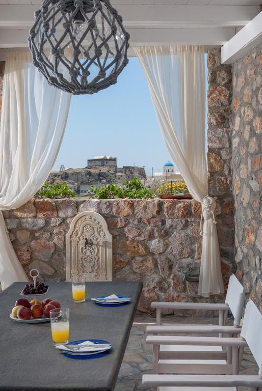 Red Cliff Villa 2Bedroom Villa With Caldera View And Plunge Pool Akrotiri  Phòng bức ảnh